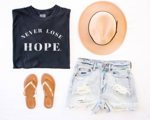 Never Lose Hope Comfort Colors Graphic Tee